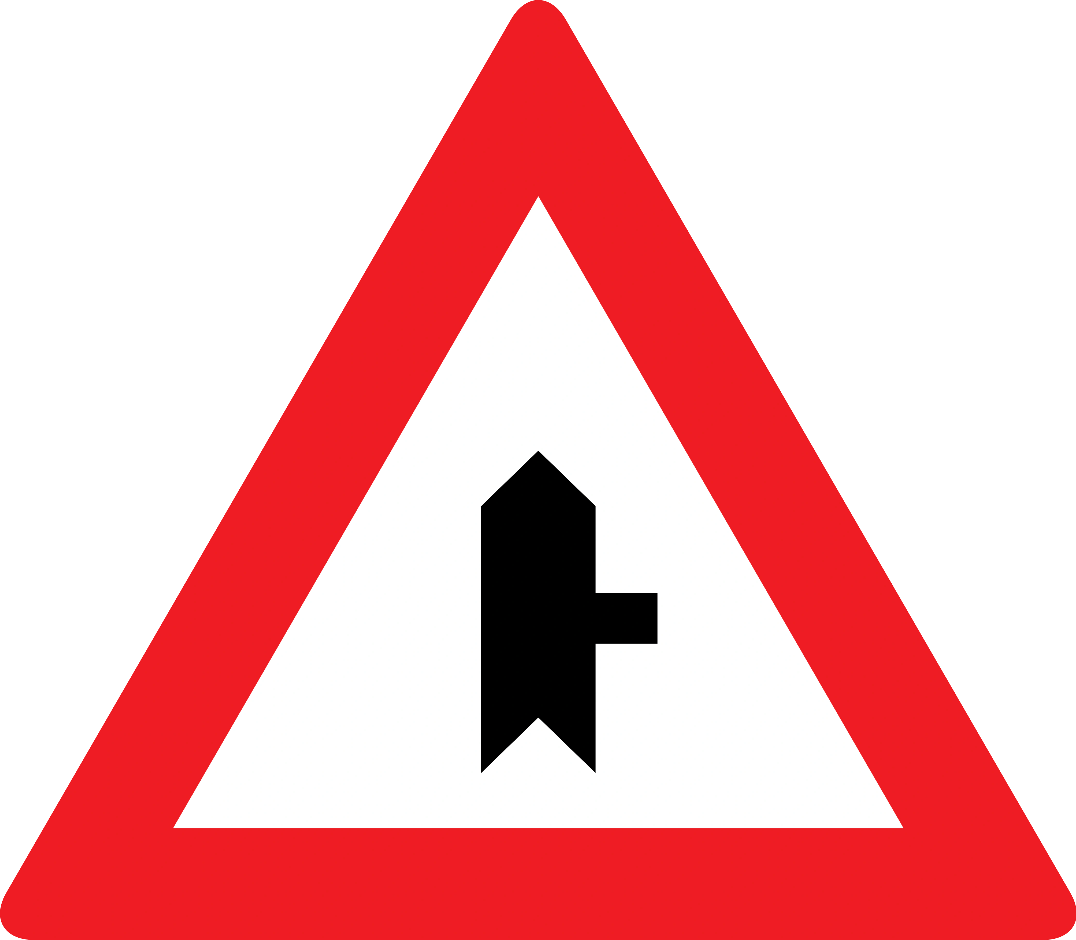 5aR - Junction with priority (right) road sign