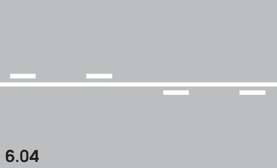 6.04 - Doppelstreifen (Kombination aus Sicherheitsstreifen und Leitstreifen beidseits des Sicherheitsstreifens) Verkehrsschild