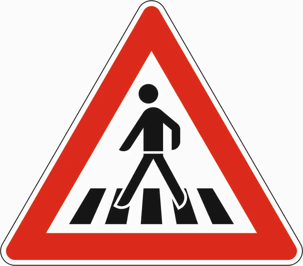 101-11 - Cruce de peatones - instalado a la derecha señal de tráfico