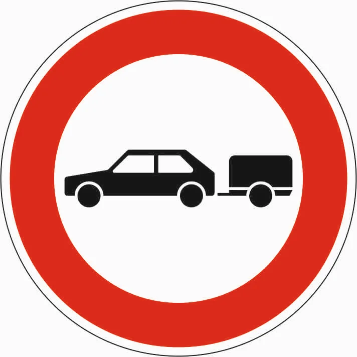 257-56 - Prohibición para turismos con remolque señal de tráfico