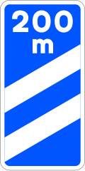 S-26b - sinal de trânsito Bandeira de contagem decrescente (200 m)