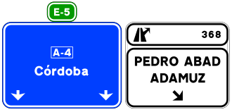 S-352a - Panneau routier Panneau d'indication de sortie immédiate au-dessus de la chaussée sur une autoroute ou une voie rapide vers une route conventionnelle ou à plusieurs voies et la direction actuelle