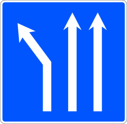 S-61a - Gabelung links auf dreispuriger Fahrbahn Verkehrsschild
