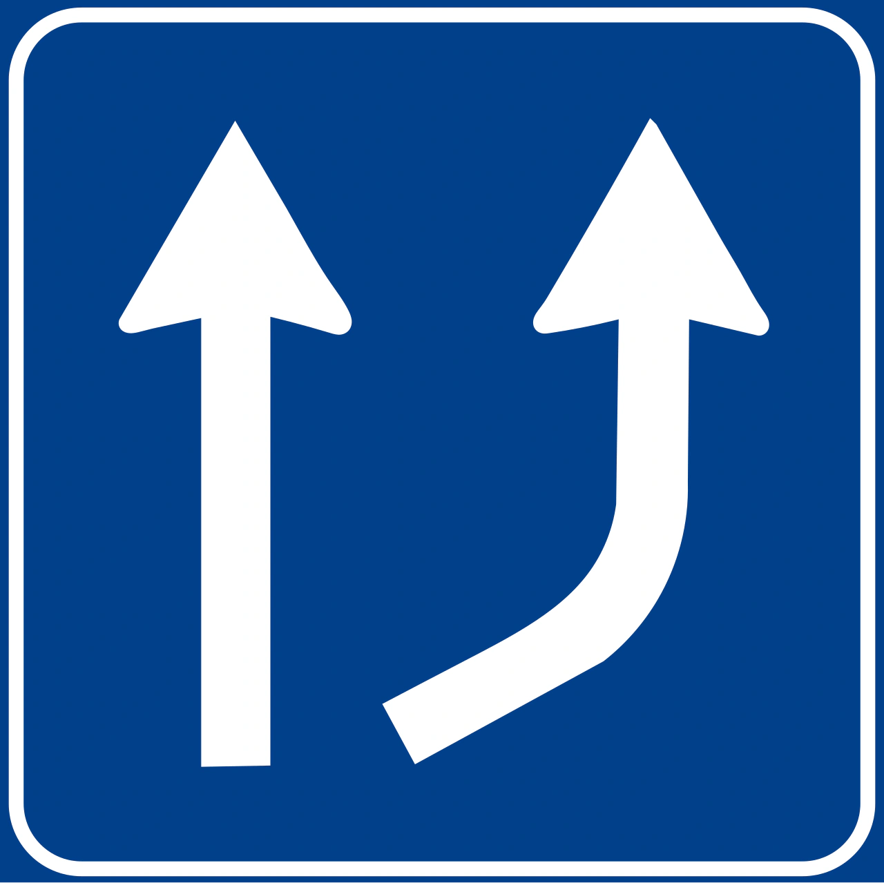 II.342 - Mehr Fahrspuren. Der Hintergrund ist grün auf der Autobahn Verkehrsschild
